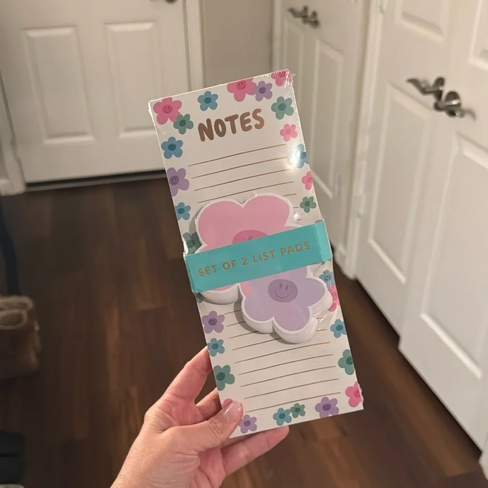 Flower Note Pad Set - Picture 1 of 2